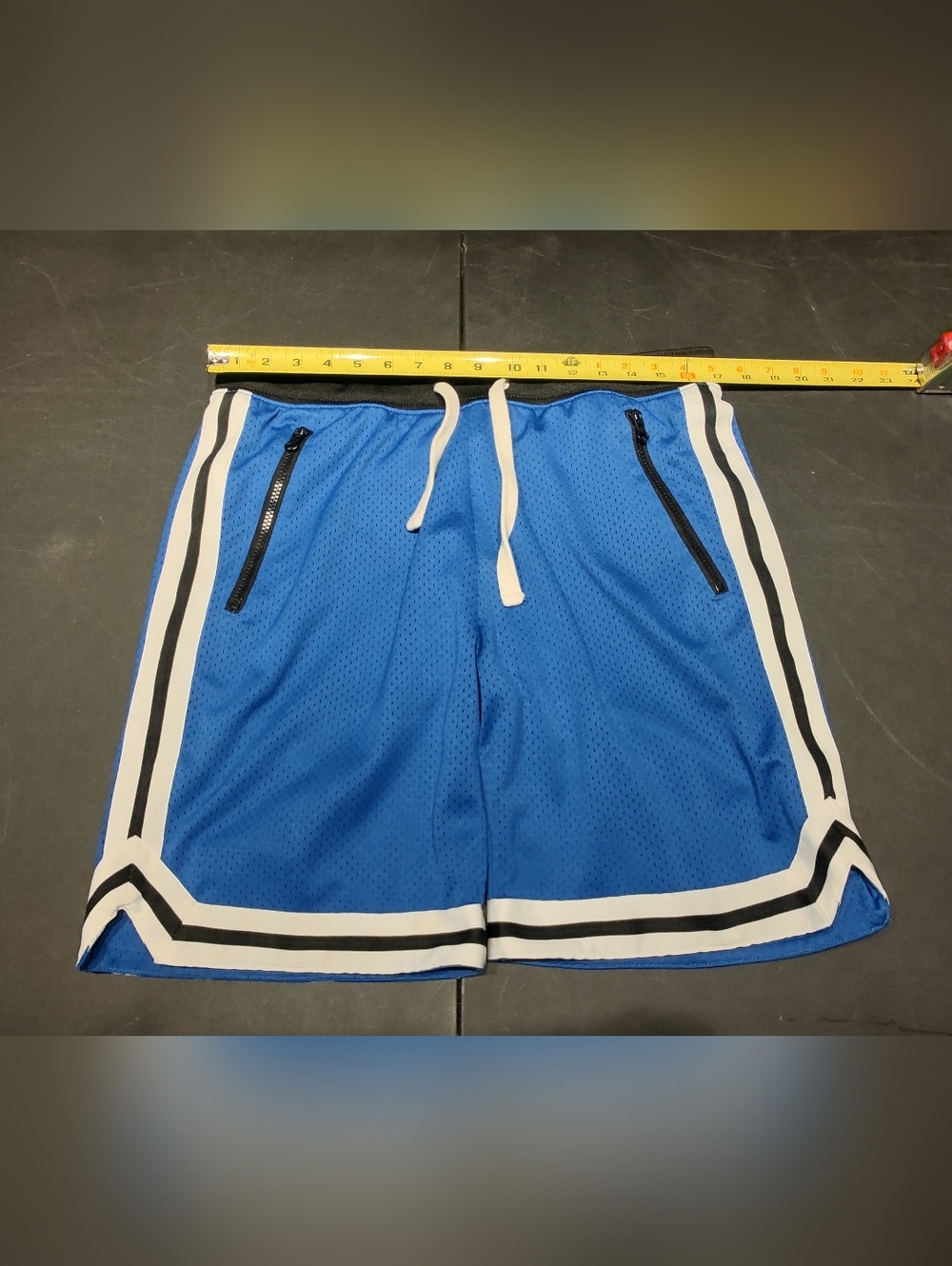 American Eagle Outfitters - Basketball Shorts - Blue - Men's Medium